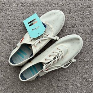 Disney Sleeping Beauty Toms